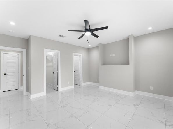 2331  Idaho Avenue , Dallas Texas 75216