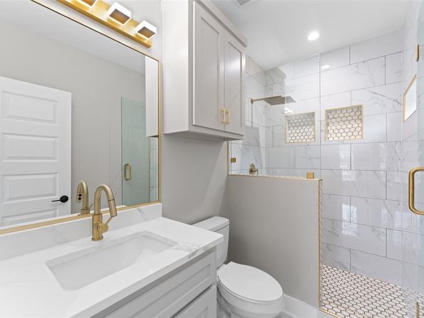 2331  Idaho Avenue , Dallas Texas 75216