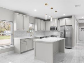 2331  Idaho Avenue , Dallas Texas 75216