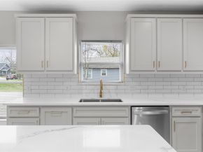 2331  Idaho Avenue , Dallas Texas 75216