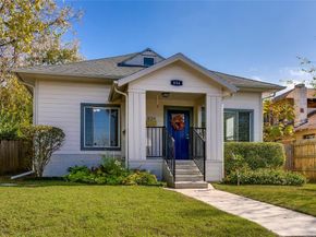 834 S Polk Street , Dallas Texas 75208