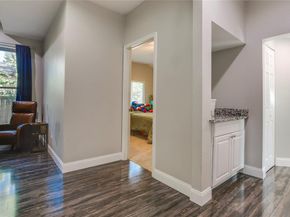 834 S Polk Street , Dallas Texas 75208