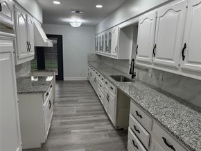 2847 W Rochelle Road , Irving Texas 75062