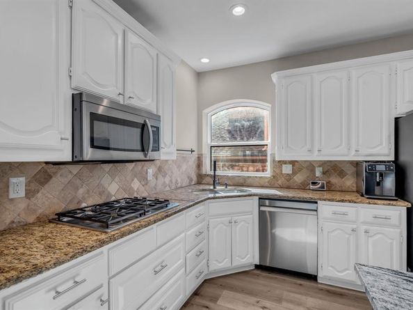 1005  Glen Chester Drive , Flower Mound Texas 75022