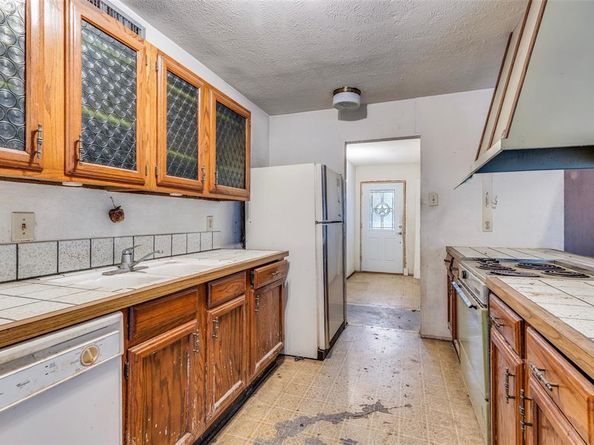 7001  Newcastle Place , North Richland Hills Texas 76182