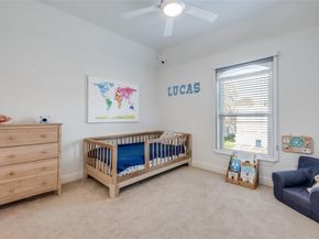 2833  Lee Street , Dallas Texas 75206