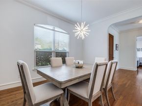 2833  Lee Street , Dallas Texas 75206