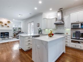 2833  Lee Street , Dallas Texas 75206