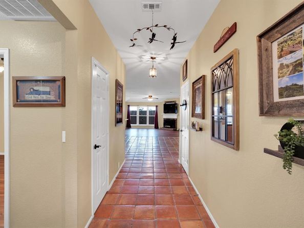 10620  DONNIS Dr  , Fort Worth Texas 76244