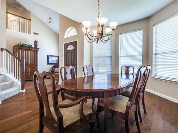 1136  Breezewood Drive , Lewisville Texas 75077