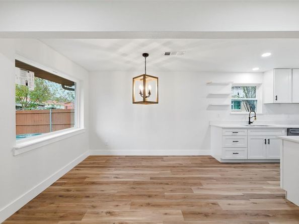 6922  Trailcrest Drive , Dallas Texas 75232