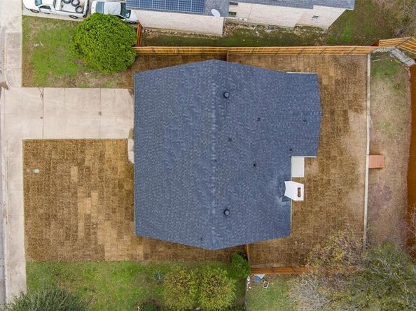 6922  Trailcrest Drive , Dallas Texas 75232