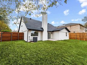 6922  Trailcrest Drive , Dallas Texas 75232
