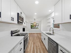 6922  Trailcrest Drive , Dallas Texas 75232