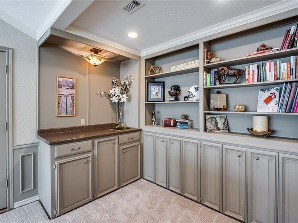 17819  Lost View Road , Dallas Texas 75252