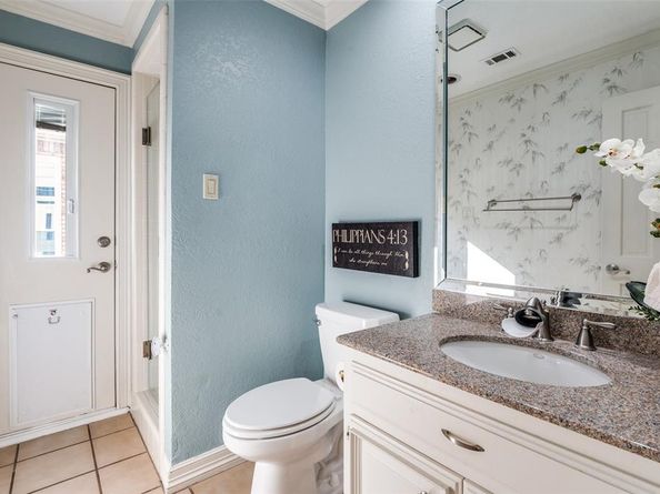 17819  Lost View Road , Dallas Texas 75252