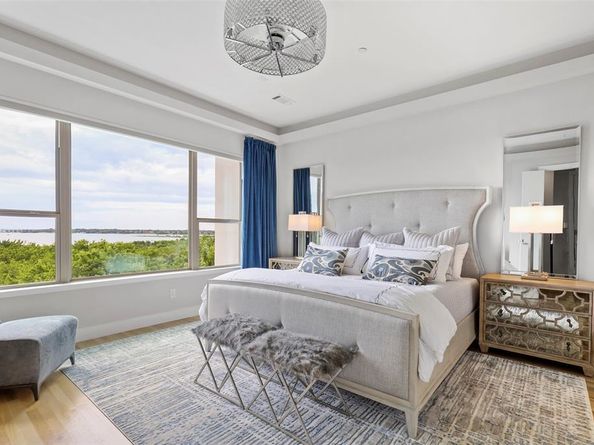 13001  Hutton Drive  29, Farmers Branch Texas 75234