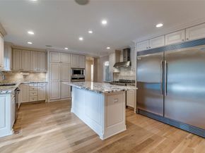 7008  Joyce Way , Dallas Texas 75225