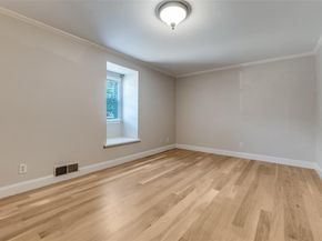 7008  Joyce Way , Dallas Texas 75225