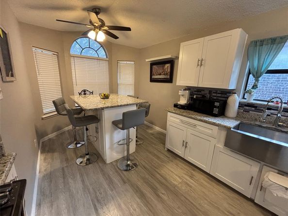 1504  Horncastle Street , Fort Worth Texas 76134