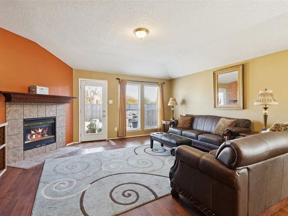 640  Canyon Place , DeSoto Texas 75115