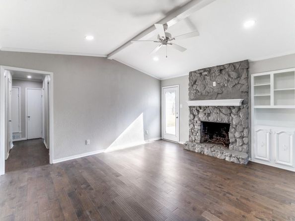 11236  Quail Run Street , Dallas Texas 75238