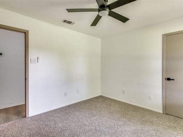 402  Country Meadow Drive , Mansfield Texas 76063