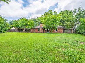 402  Country Meadow Drive , Mansfield Texas 76063