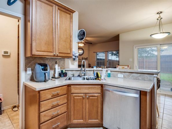 187  Castleridge Drive  B, Little Elm Texas 75068