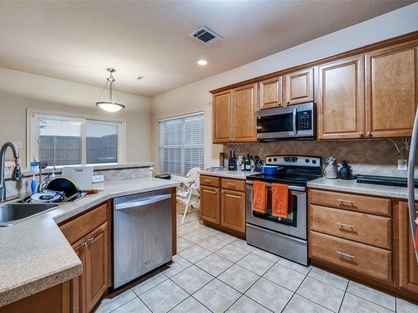 187  Castleridge Drive  B, Little Elm Texas 75068