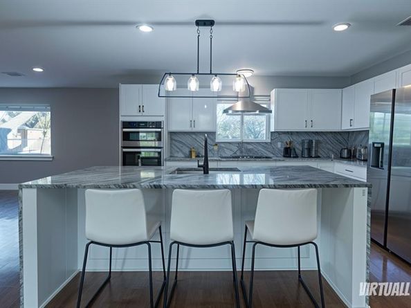 3446  Silverwood Lane , Dallas Texas 75233