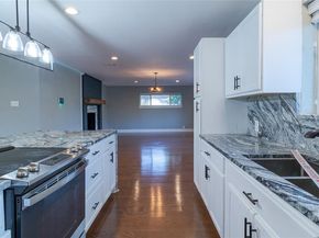 3446  Silverwood Lane , Dallas Texas 75233