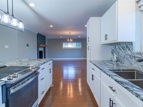 3446  Silverwood Lane , Dallas Texas 75233