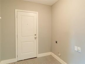 3446  Silverwood Lane , Dallas Texas 75233