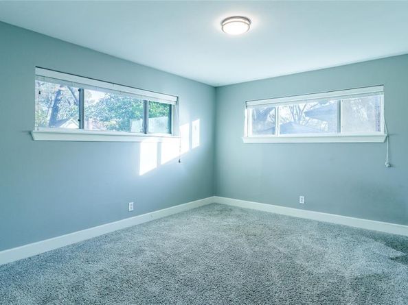 3446  Silverwood Lane , Dallas Texas 75233