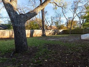 3446  Silverwood Lane , Dallas Texas 75233