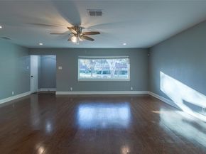 3446  Silverwood Lane , Dallas Texas 75233