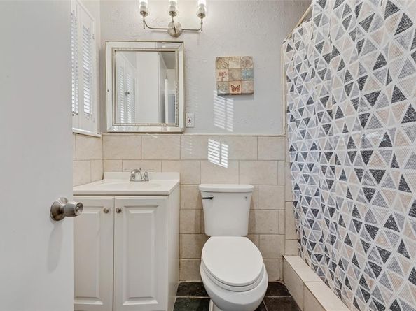 11310  Sinclair Avenue , Dallas Texas 75218