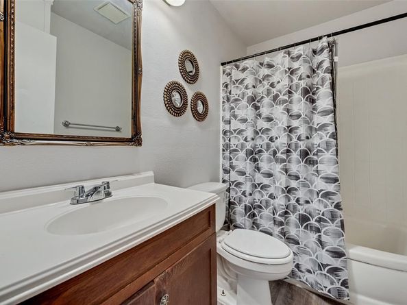 11310  Sinclair Avenue , Dallas Texas 75218