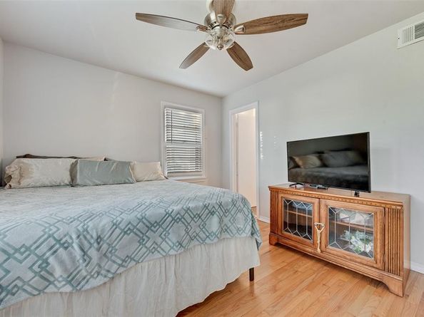 11310  Sinclair Avenue , Dallas Texas 75218