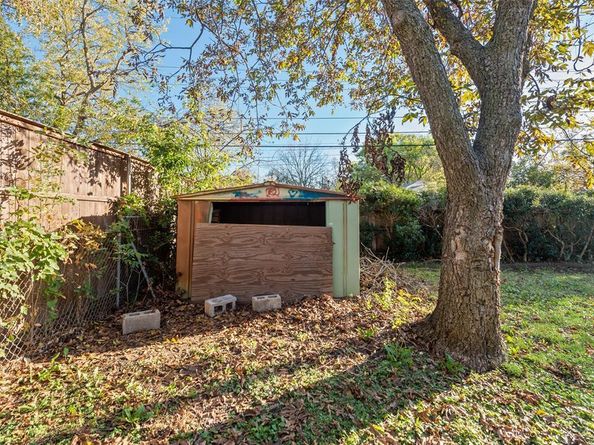 11310  Sinclair Avenue , Dallas Texas 75218