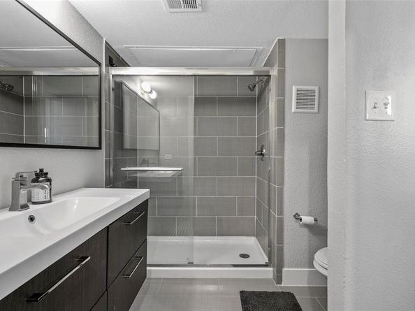 4777  Cedar Springs Road  5F, Dallas Texas 75219