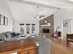 932  Freestone Drive , Arlington Texas 76017