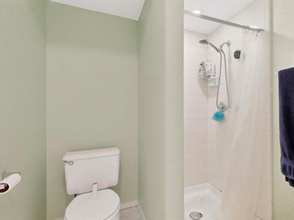 932  Freestone Drive , Arlington Texas 76017