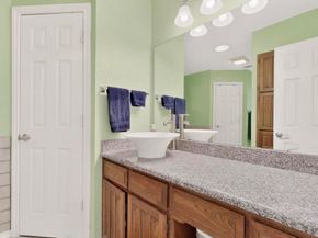 932  Freestone Drive , Arlington Texas 76017