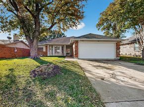 932  Freestone Drive , Arlington Texas 76017