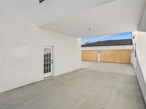 11947  Quincy Lane , Dallas Texas 75230