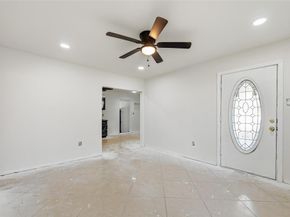 2915  Fakes Drive , Dallas Texas 75224