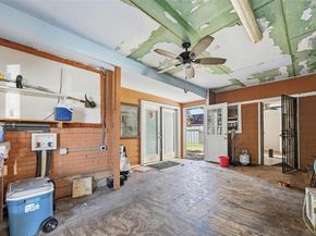 2915  Fakes Drive , Dallas Texas 75224