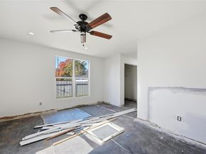 2915  Fakes Drive , Dallas Texas 75224